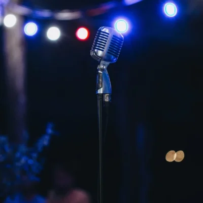 Microphone